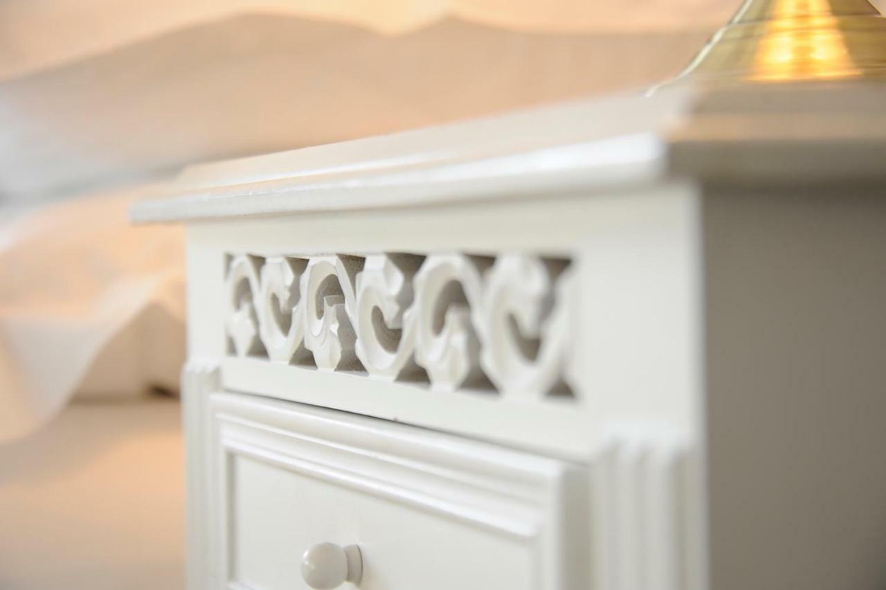 Checkers Pantry With Rooms Montgomery Exterior foto